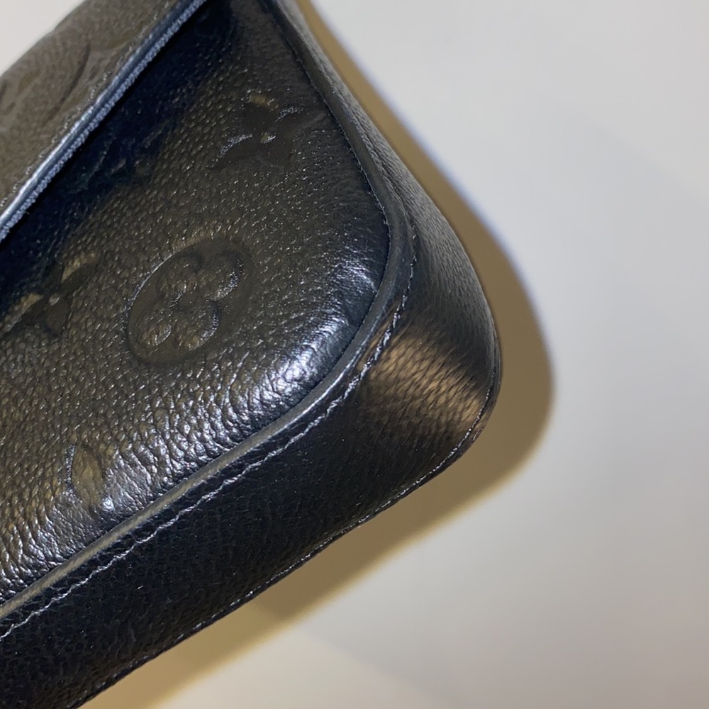 RARE🔥 Monogram Empreinte Leather Felicie Pochette - Picture 13 of 17